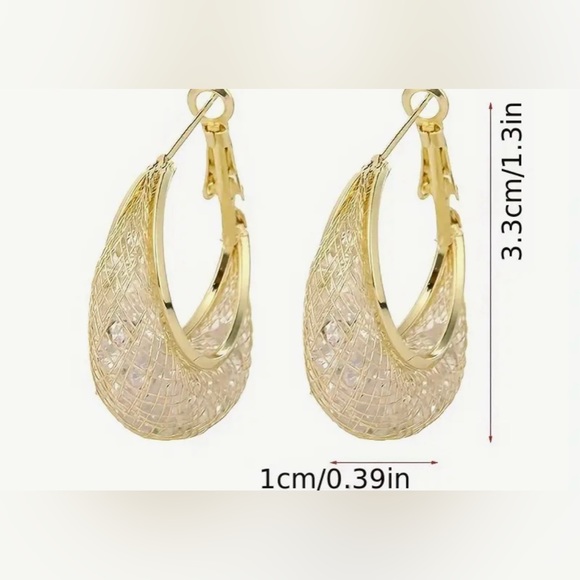 Sparkling Golden Alloy Hoop Earrings - Picture 5 of 6